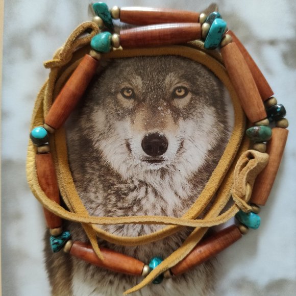 Native Turquoise & Wood Choker - Picture 9 of 12